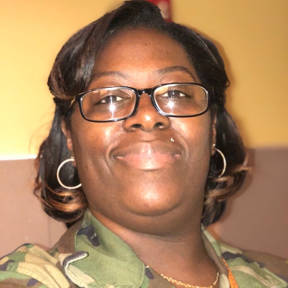 Meet your Posher, Kenyetta - Picture 1 of 1